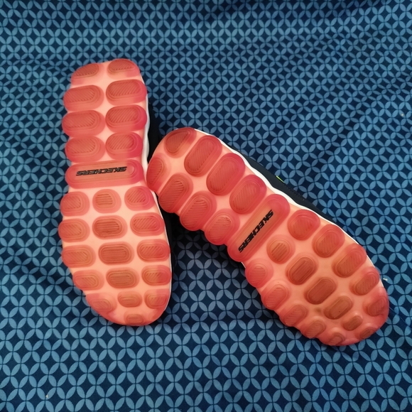 Skechers - women's pink skech air sport cross training sneakers. Size- 8.5 - Picture 5 of 7